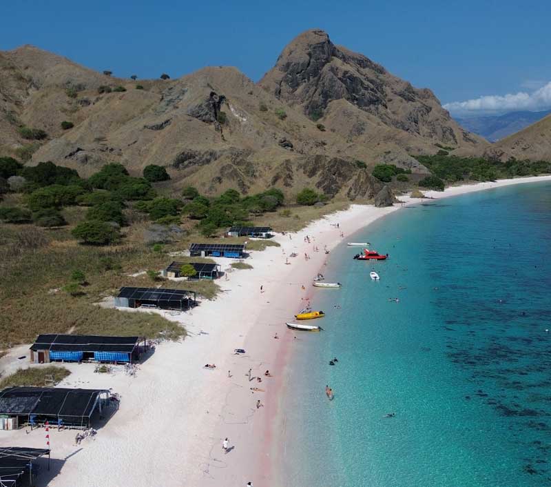 How-to-Get-to-Komodo-Island-Flight,-Boat,-and-Travel-Options