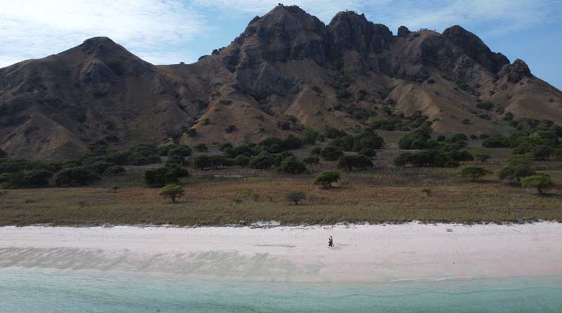 Paket-Liburan-Labuan-Bajo-Akhir-Tahun-2025