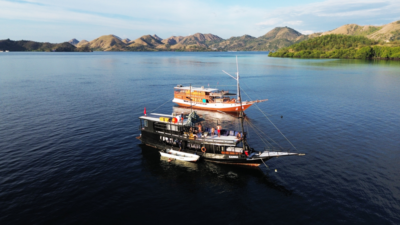 Komodo-3D2N-with-Family-Cabin-Itinerary-Guide-2026-wallpaper
